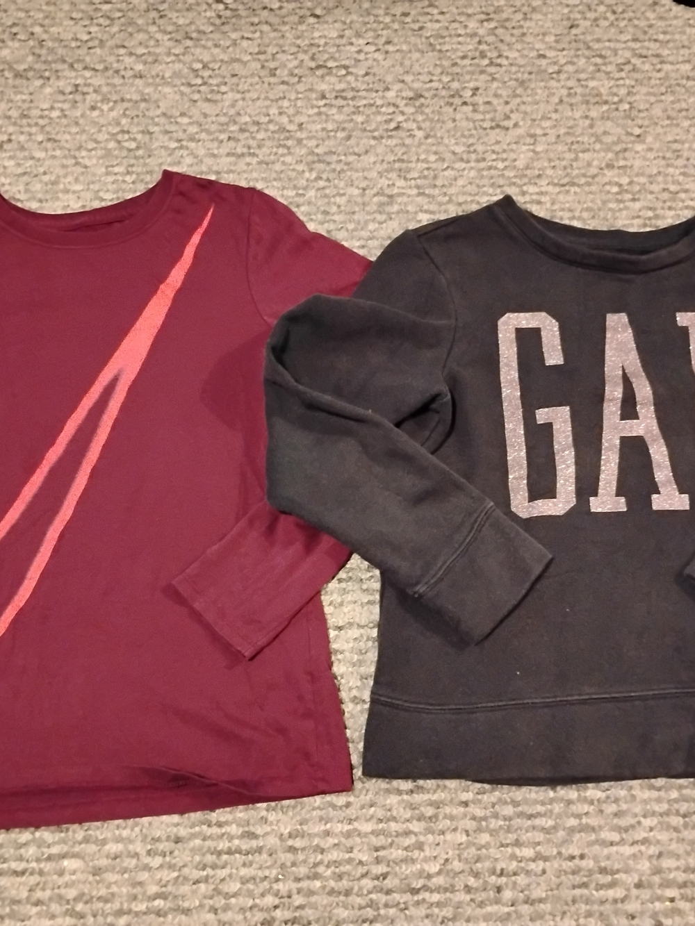 GAP Kids Black Logo Sweatshirt & Nike Maroon Long Sleeve Tee (2 SHIRT SET)